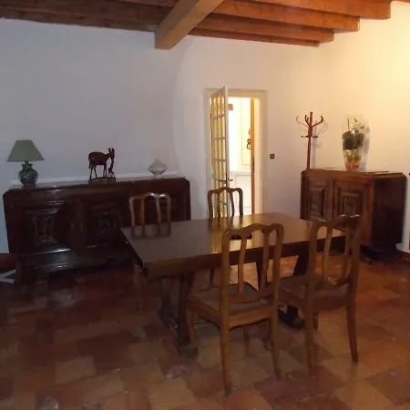 Semesterbostad L'antre Vous Saint-Philippe-dʼAiguille